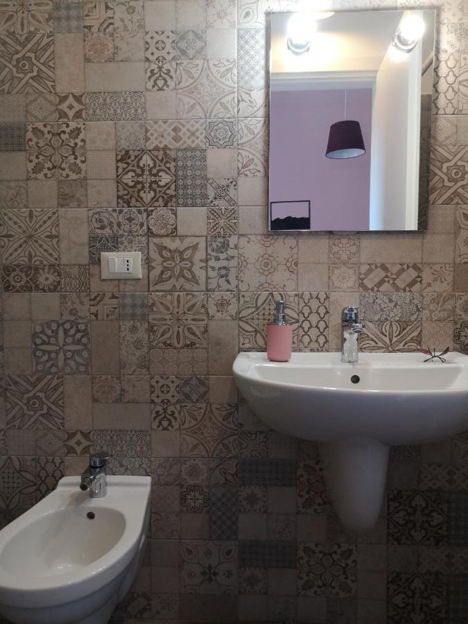 Bed and Breakfast Lory Elice Екстер'єр фото