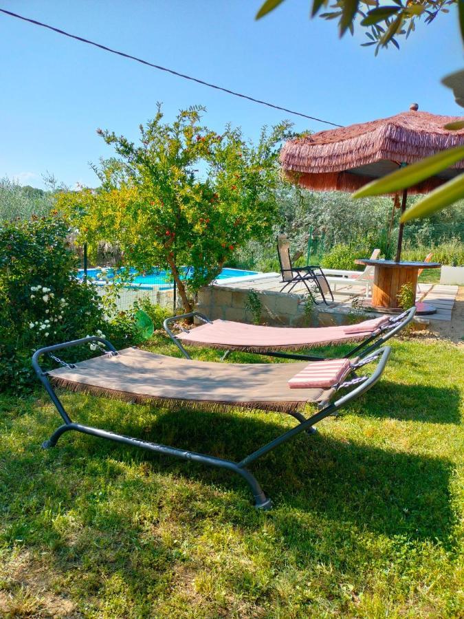 Bed and Breakfast Lory Elice Екстер'єр фото
